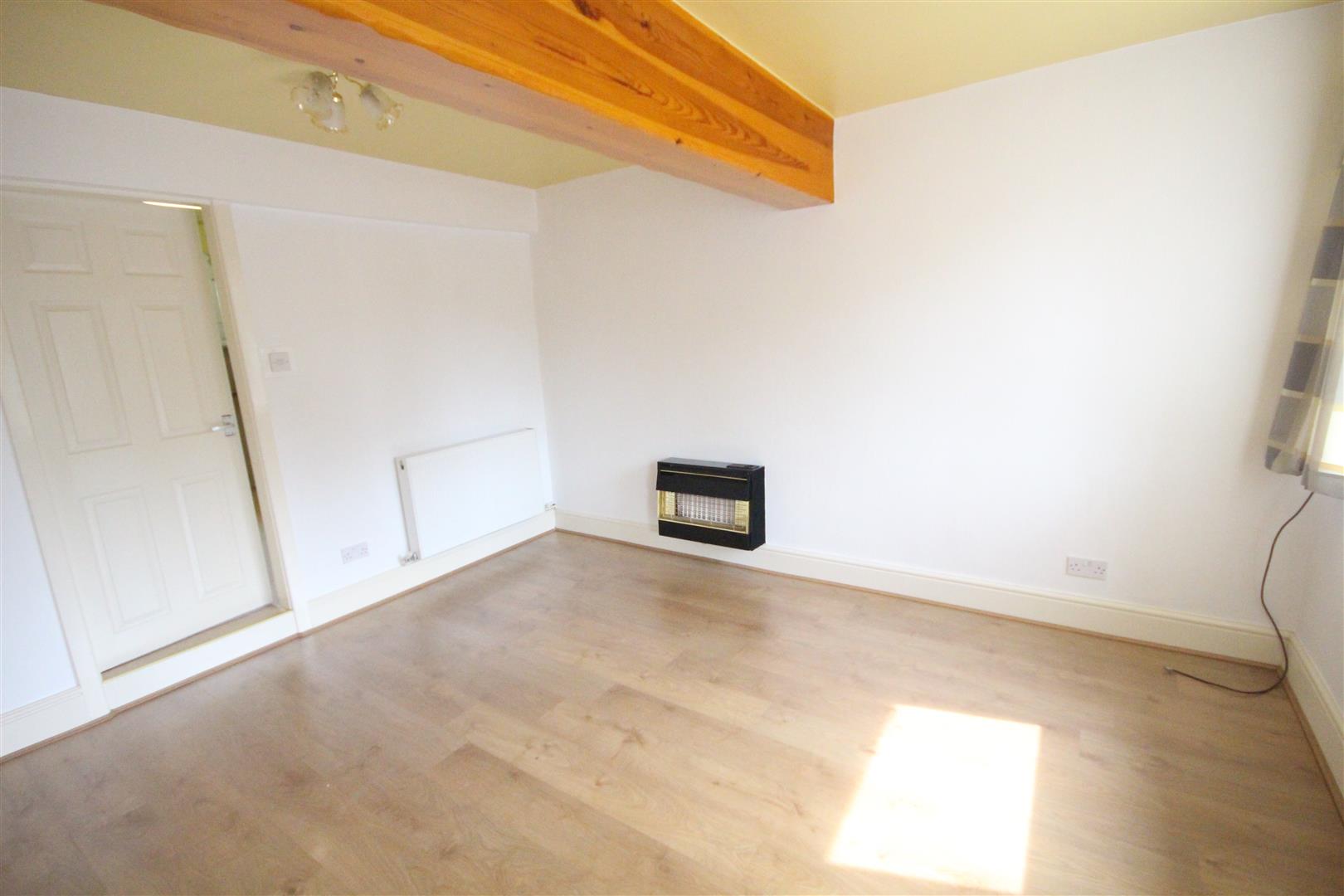 2 bedroom mid terrace house To Let in Laneshawbridge - IMG_8469.jpg